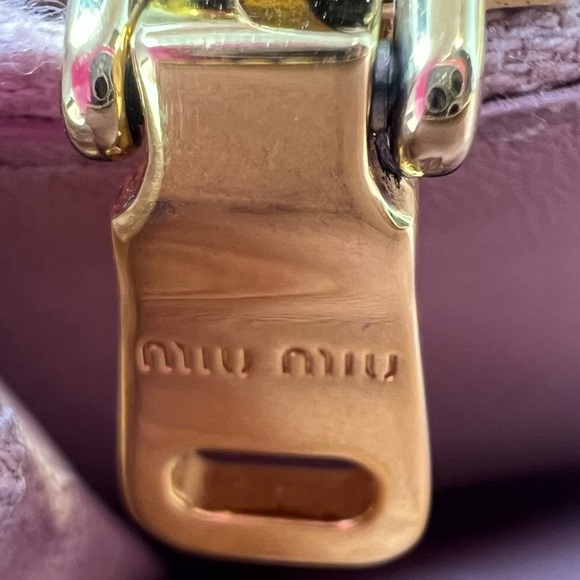 🩷Miu Miu Matelasse Pink Leather Accordion Card Holder Logo Zip Around Wallet🩷 - Picture 14 of 15